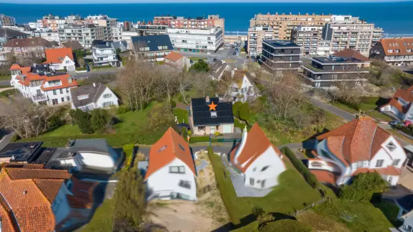 Villa te koop nabij het strand.