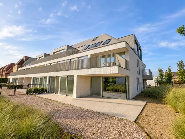 Gelijkvloers nieuwbouw appartement te Sint-Idesbald.