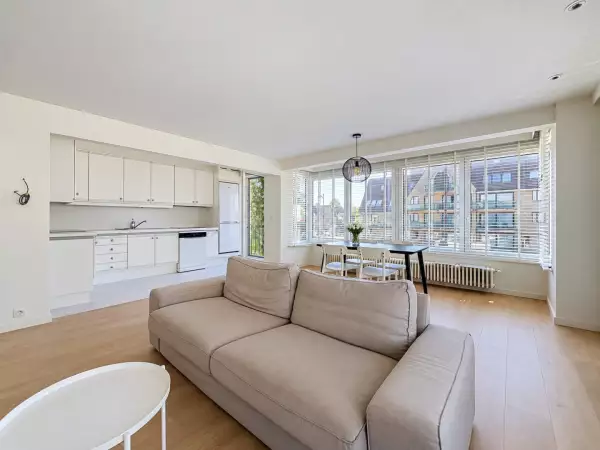 Zongericht appartement nabij het centrum van Oostduinkerke.