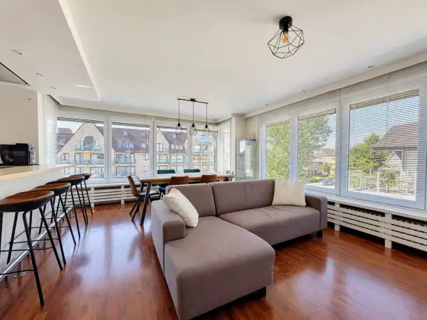 Hoekappartement op enkele minuten van het centrum van Oostduinkerke.